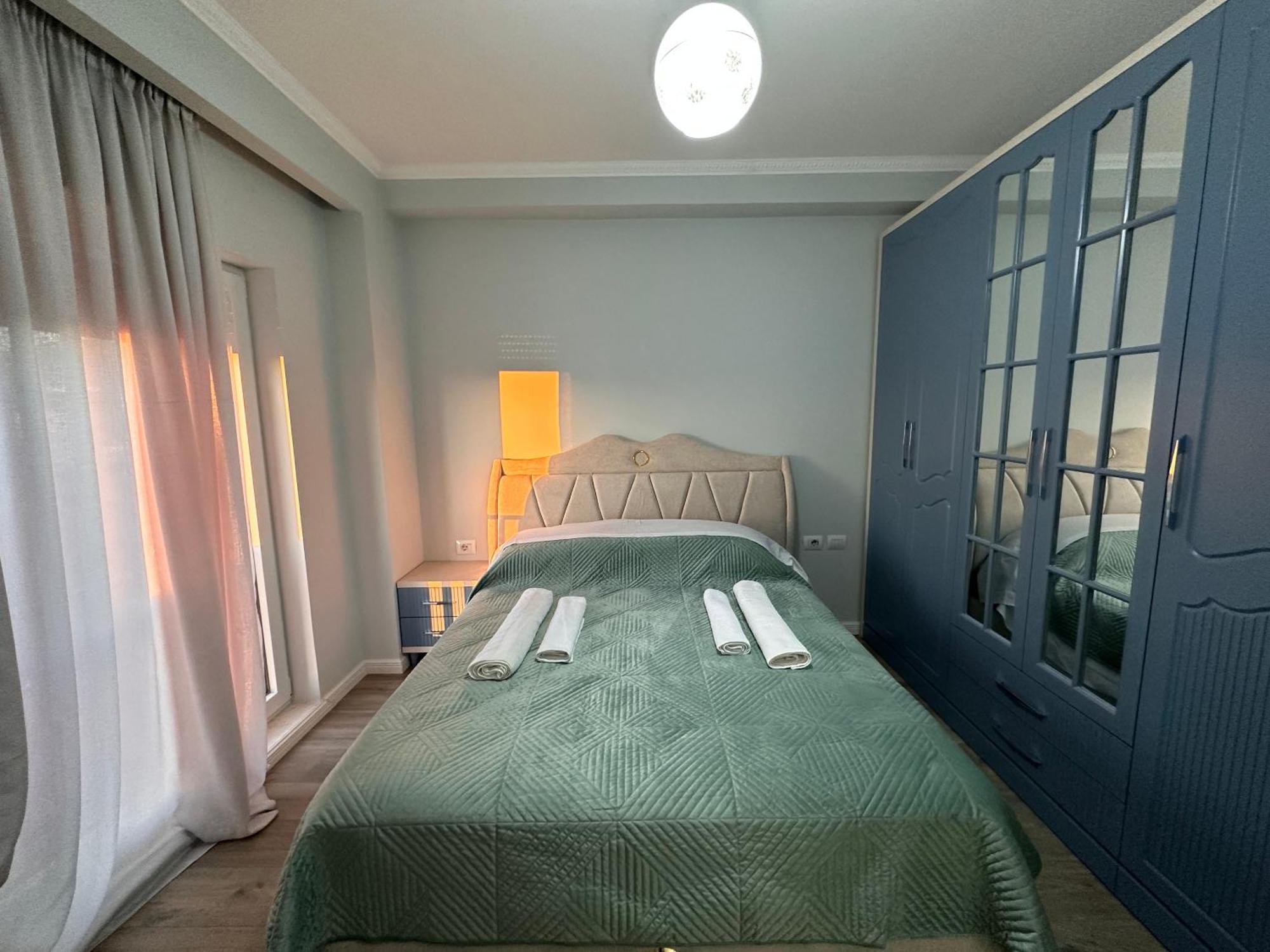 Spacious 2-Bedroom Apartment Near Center Tiran Dış mekan fotoğraf
